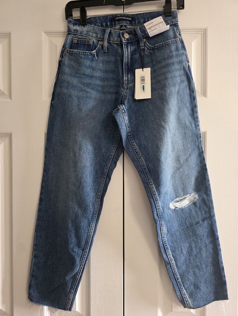 Calvin Klein High Rise Mom Jeans Medium Wash Women's Size 24 NWT